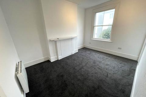 Studio to rent, Hova Villas, Hove, East Sussex