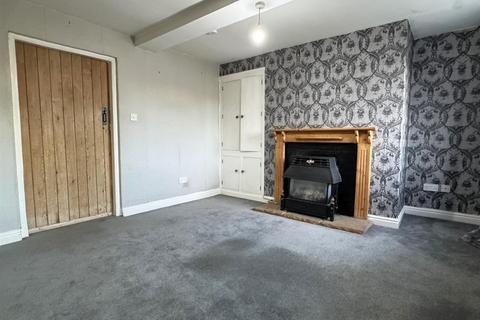 2 bedroom end of terrace house for sale, Charlotte Row, Ellesmere.