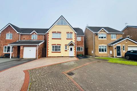 5 bedroom detached house for sale, Rhodfa'r Coed, Maesteg CF34