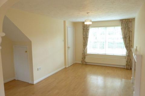 3 bedroom end of terrace house to rent, Bell Pit Brow, Bristol BS48