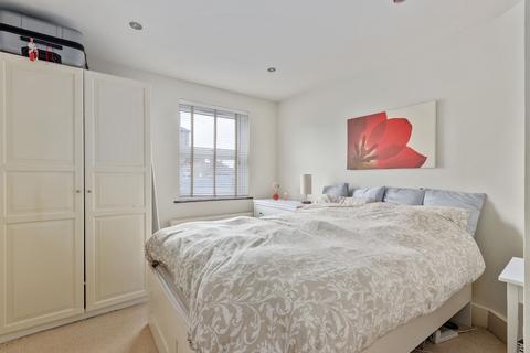 1 bedroom flat to rent, Cowper Road, London, SW19 1AA