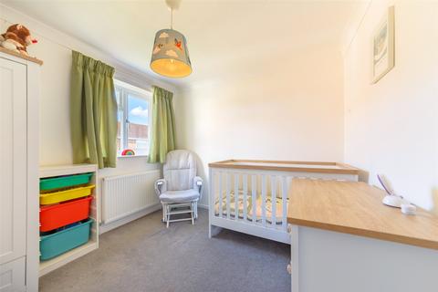 42 Sheppard Way, Teversham, Cambridge, CB1 9AX