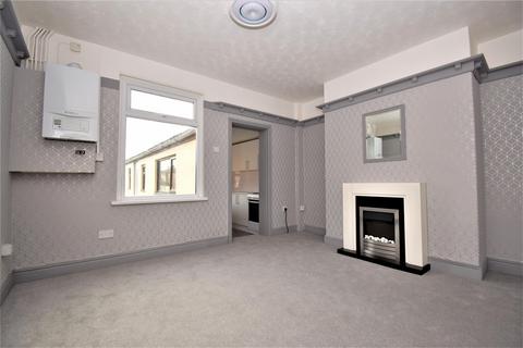 3 bedroom terraced house for sale, Silver Street, Barnetby