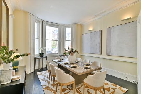 3 bedroom flat for sale, Onslow Gardens, London