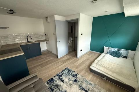 1 bedroom flat to rent, Flat 8, Union Street, Boston