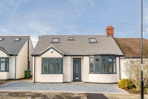 35 Hillview Road, Chislehurst, BR7 6DR