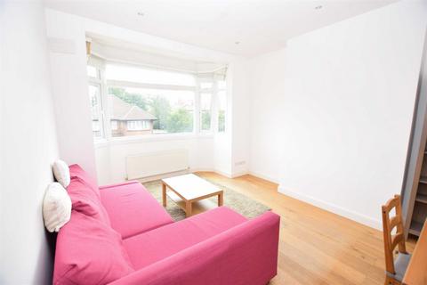 2 bedroom flat for sale, Heriot Road, London