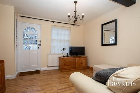 2 bedroom cottage for sale, Wood Street, Royal Wootton Bassett