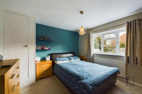 3 bedroom semi-detached house for sale, St. Marys Crescent, Ruddington, Nottingham