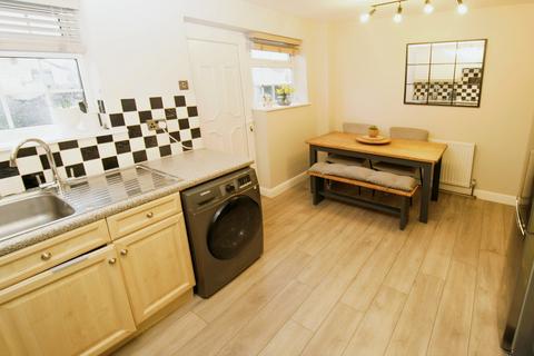 28 Kentstone Close, Northampton, NN2 8QW