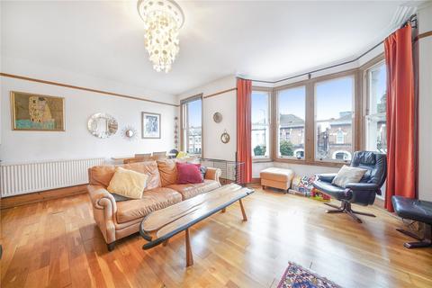 3 bedroom apartment for sale, Ferme Park Road, London, N8