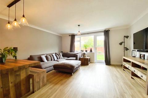 3 bedroom link detached house for sale, Barn Meadow Close, Church Crookham, Fleet