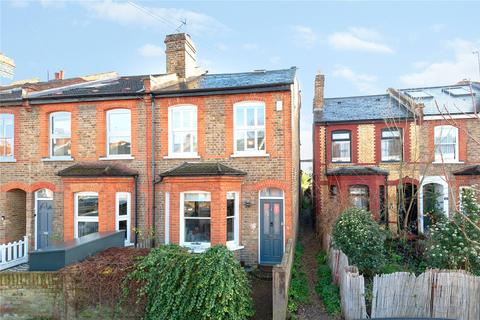 4 bedroom end of terrace house for sale, Gravel Road, Twickenham