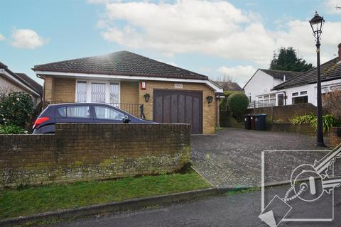 2 bedroom bungalow for sale, Walmers Avenue, Higham, Rochester