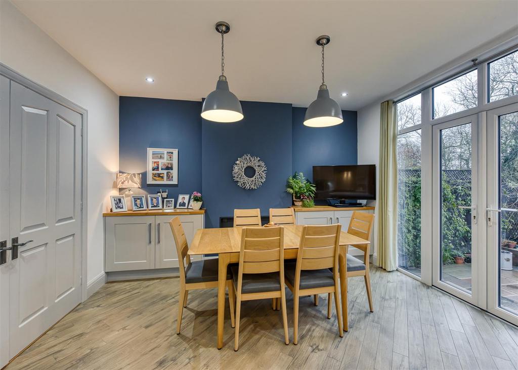 42 Wootton Road-kitchen5.jpg