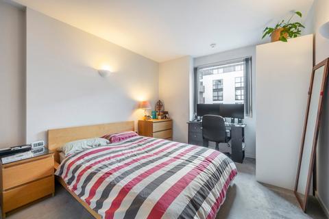 2 bedroom flat for sale, Gainsborough Studios North, 1 Poole Street, London