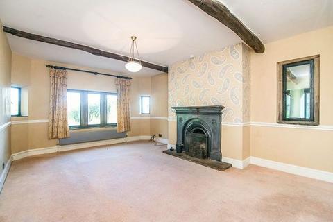 4 bedroom cottage for sale, Belmont Road, BOLTON BL7