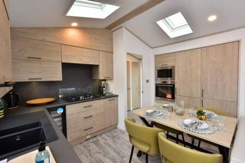 2 bedroom lodge for sale, Epworth North Lincolnshire