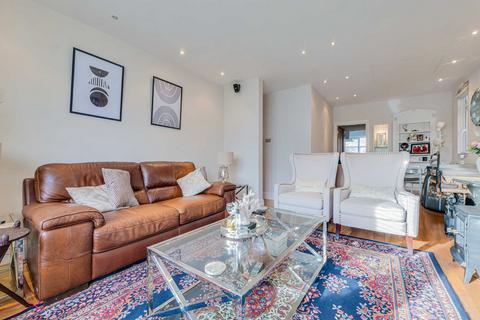 undefined, Riviera Drive, Southend-on-sea, SS1