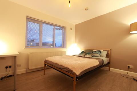 1 bedroom flat to rent, Goldings Crescent, Hatfield AL10