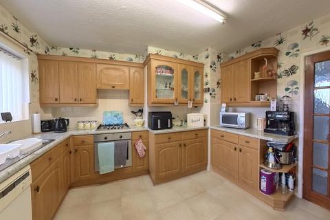 3 bedroom semi-detached house for sale, St. Davids Road North, Lytham St. Annes FY8