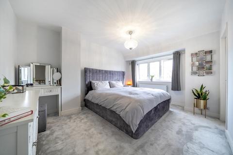 83 Copthall Road West, Ickenham, Uxbridge, UB10 8HS
