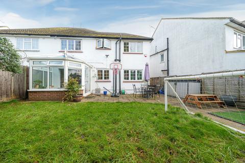 83 Copthall Road West, Ickenham, Uxbridge, UB10 8HS