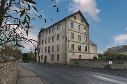 2 bedroom penthouse for sale, Mill Park Gardens, Mildenhall, Bury St. Edmunds, Suffolk, IP28