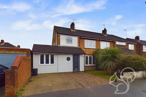 3 bedroom semi-detached house for sale, Worthington Way, Colchester