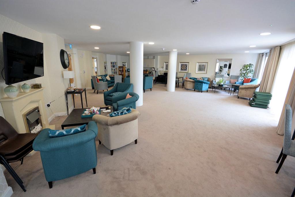 Residents lounge