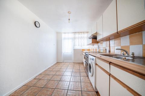 2 bedroom house for sale, Bircham Path, London