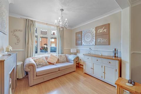 3 bedroom terraced house for sale, Stamford Road, Dagenham, Essex