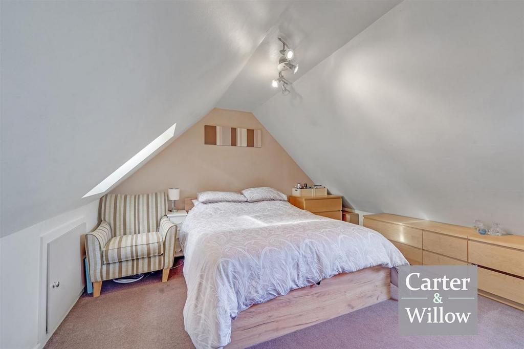 Loft room/Bedroom