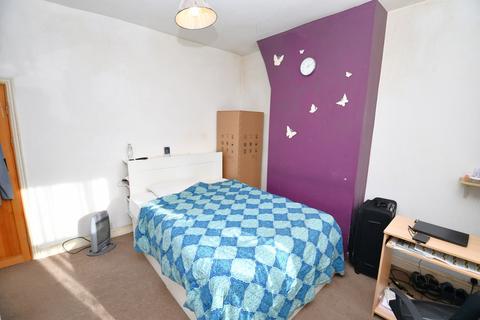 2 bedroom terraced house for sale, Romney Street, Salford, M6