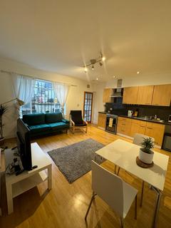 2 bedroom flat to rent, Junction Road, London N19