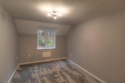 2 bedroom apartment to rent, Common Road, Evesham