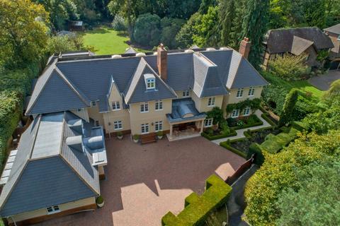 6 bedroom house for sale, Oakwood Road, Surrey GU25