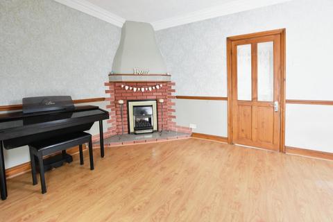 3 bedroom semi-detached house for sale, Bushfield Road, Scunthorpe