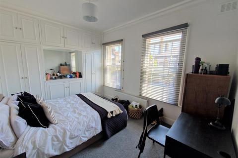 3 bedroom terraced house to rent, Nutbourne Street, Queens Park Estate