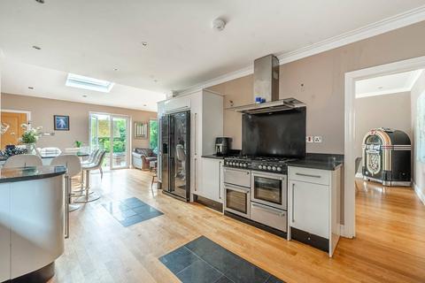 8 bedroom detached house for sale, Brockley Avenue, Stanmore, HA7