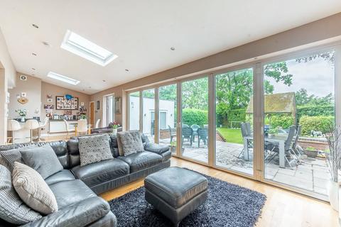 8 bedroom detached house for sale, Brockley Avenue, Stanmore, HA7