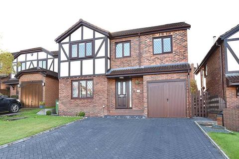 5 bedroom detached house for sale, Barnside Way, Macclesfield