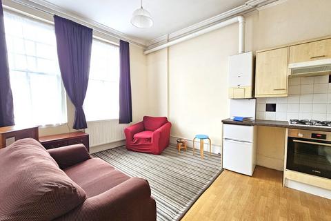 2 bedroom flat to rent, High Road, East Finchley, N2