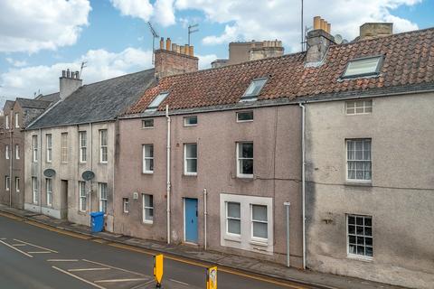 4 bedroom terraced house for sale, 4 Burnside North, Cupar, KY15 4DG