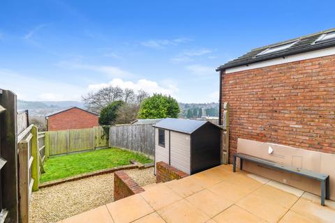 2 bedroom terraced house for sale, Alma Road, Chesham, Buckinghamshire, HP5