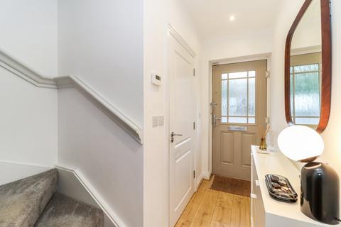 42 Alma Road, Chesham, HP5 3HD