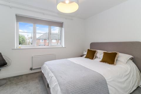 42 Alma Road, Chesham, HP5 3HD