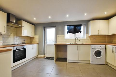 3 bedroom semi-detached house for sale, Redbourn Way, Scunthorpe