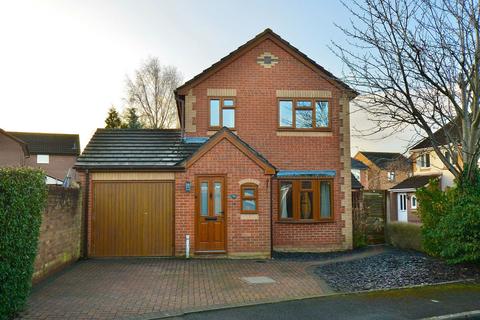 3 bedroom detached house for sale, St. Philips Drive, Evesham, WR11 2RJ