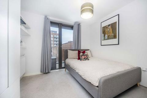 1 bedroom flat to rent, Hastings Road, London E16